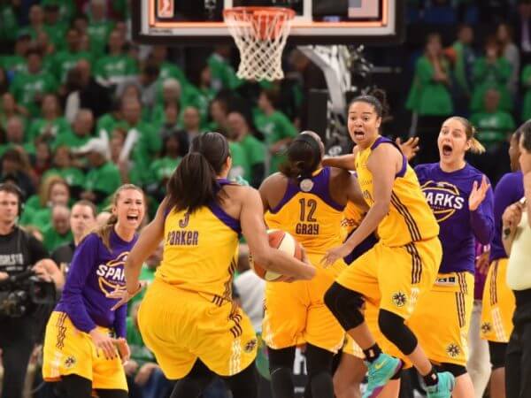 Los Angeles Sparks Champs 2001