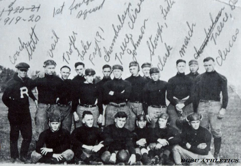 1919: The Bowling Green football team plays its first season.