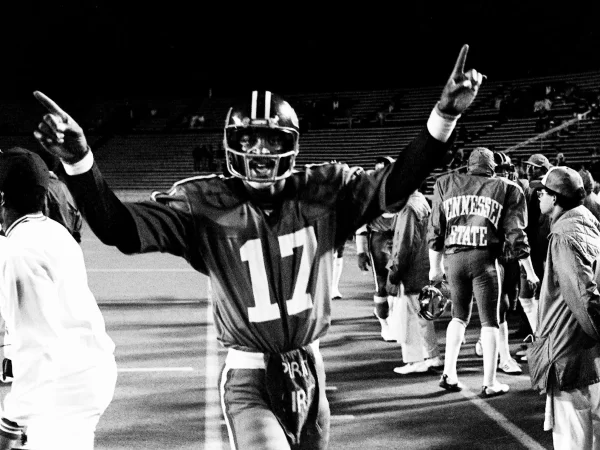 Moments in TSU History: Ed Too Tall Jones Makes History