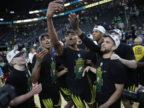 Oregon Ducks basketball team won the PAC 12 Championship 2019