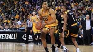 Wichita State Shockers basketball 2018 aac win