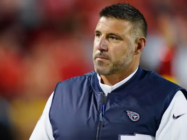 The team hires Mike Vrabel as head coach