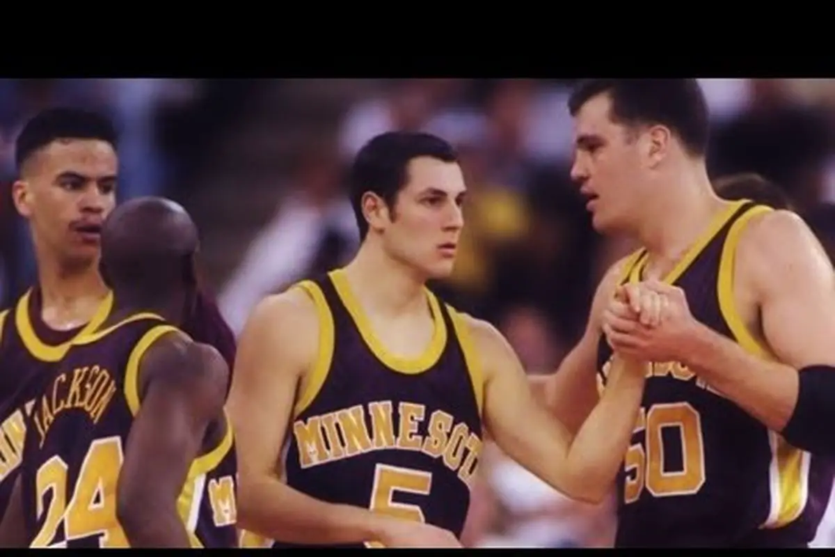 2002: Minnesota’s men’s basketball team