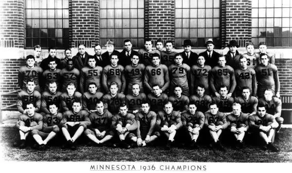 1936: Minnesota’s football team