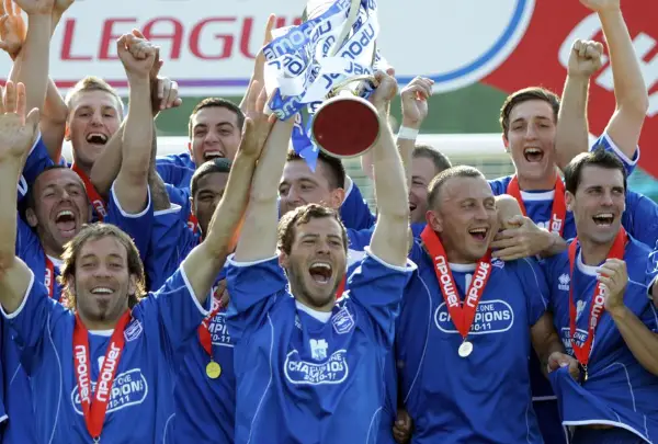 Brighton club 2011 wins promotion to the Championship