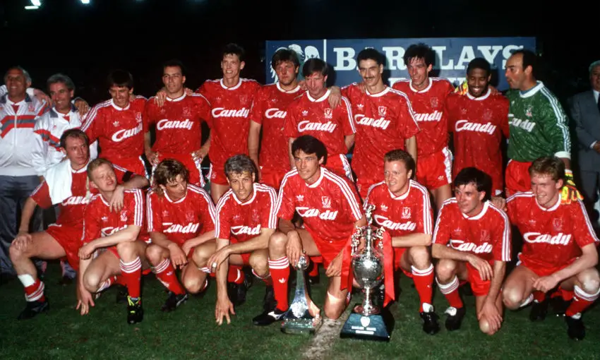 1988: The Liverpool club wins its seventeenth league title