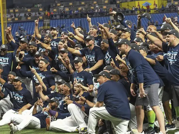 Tampa Bay Rays win their second AL East title 2010