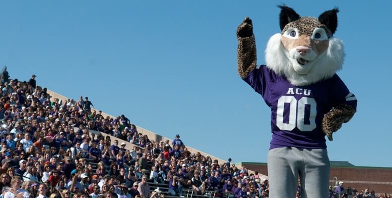 1953: ACU's athletic teams Wildcats mascot.