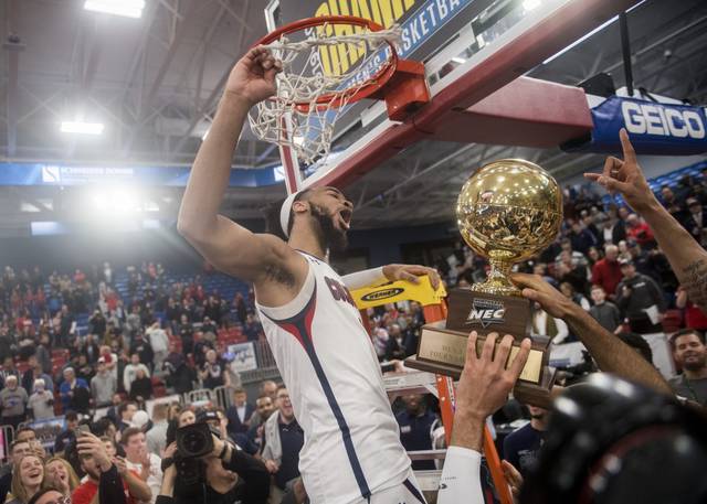 Robert Morris Colonials men's basketball