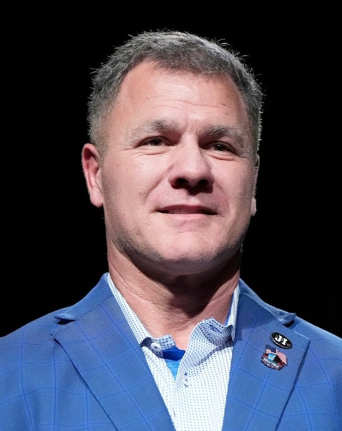 Arnie Herber Hall Of Fame NFL | Logo History Adam Vinatieri Hall of Fame NFL