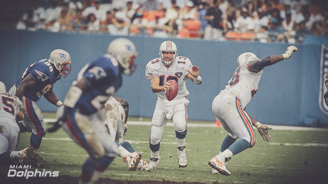 Flashback: Dan Marino Returns From Injury To Lead Dolphins To Thrilling Victory | Logo History Flashback: Dan Marino Returns From Injury To Lead Dolphins To Thrilling Victory | Logo History